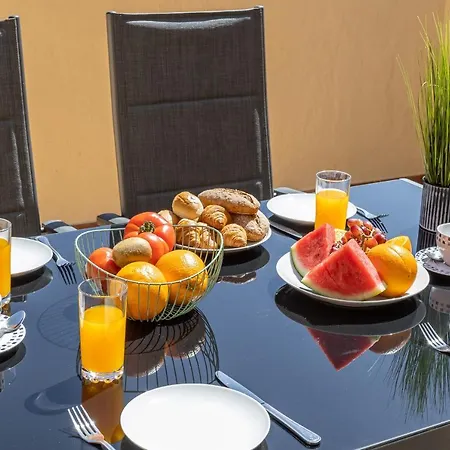 Oleholidays 225 Romana Playa Junto Al Mar * 마르베야