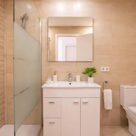 Oleholidays 225 Romana Playa Junto Al Mar * 마르베야