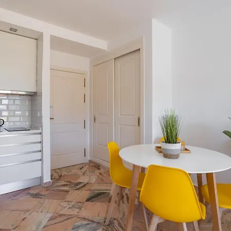 Apartment Oleholidays 225 Romana Playa Junto Al Mar Marbella