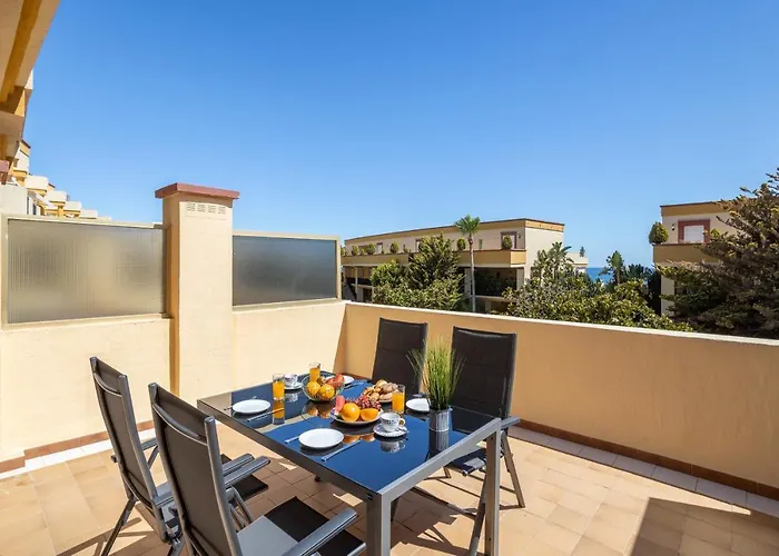Oleholidays 225 Romana Playa Junto Al Mar Апартаменты *